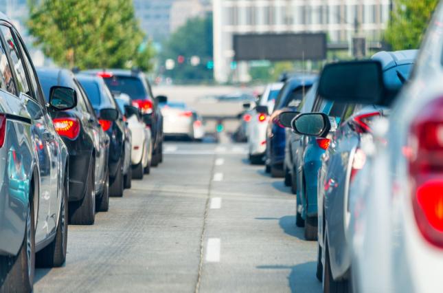 Cars and traffic congestion - source canva