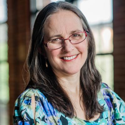 Image of Elizabeth Saunders