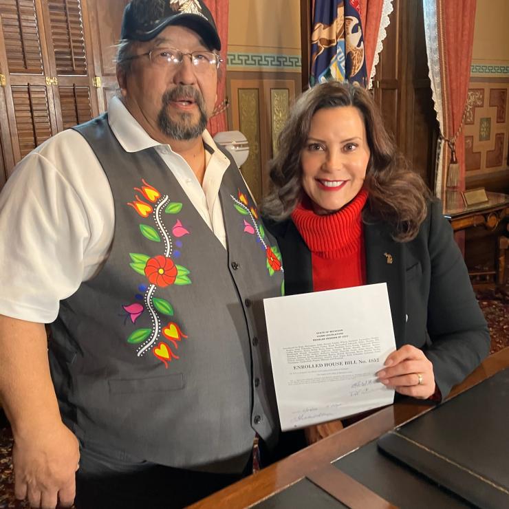 Roger LaBine and Governor Gretchen Whitmer at Manoomin bill signing
