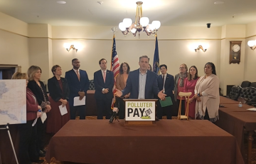 Pres Conference on Polluter Pay Legislation 